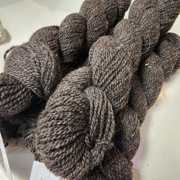 Old Long Farm Undyed Worsted - Knitty City