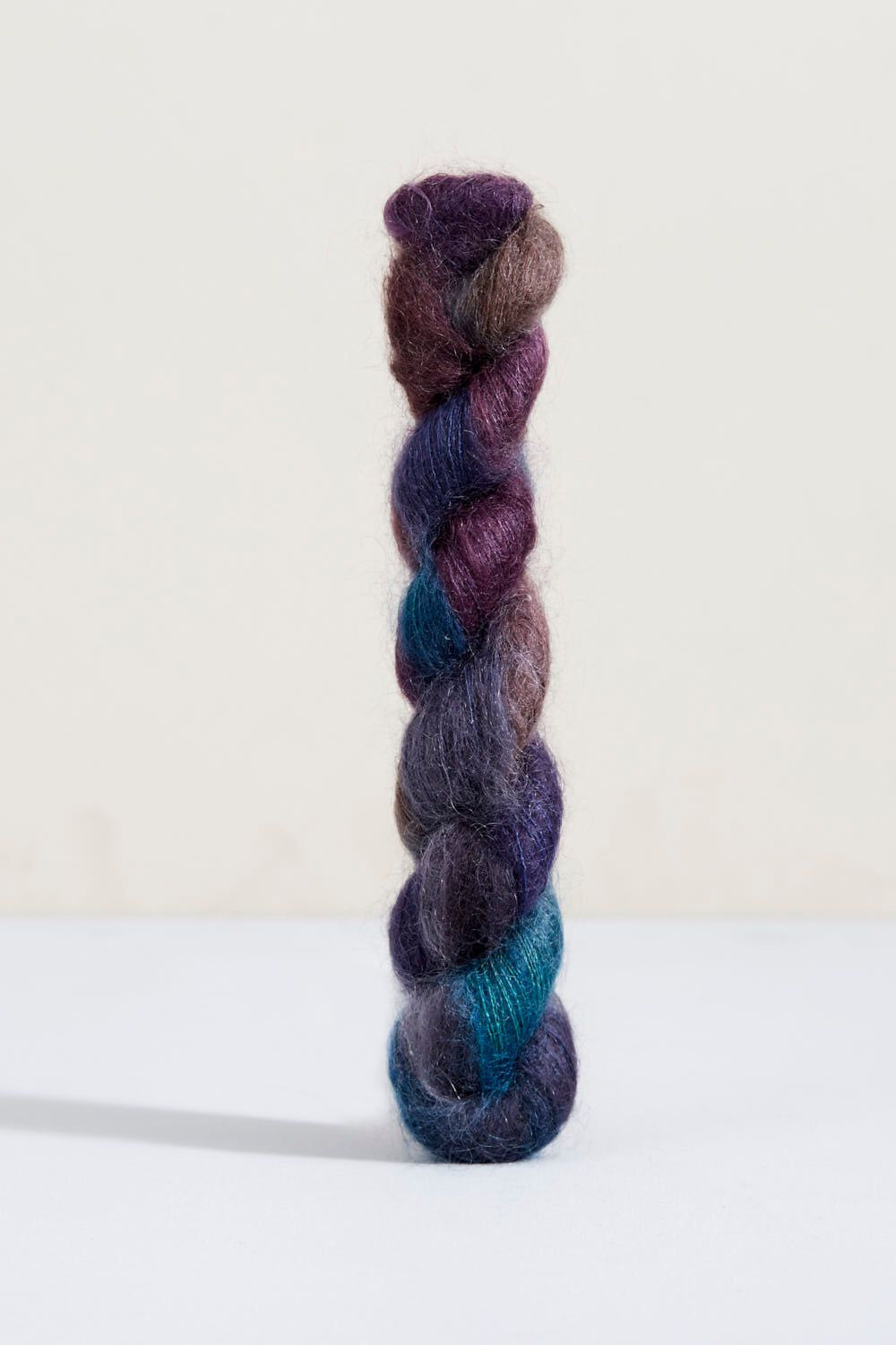 Urth Yarns Bonmoher