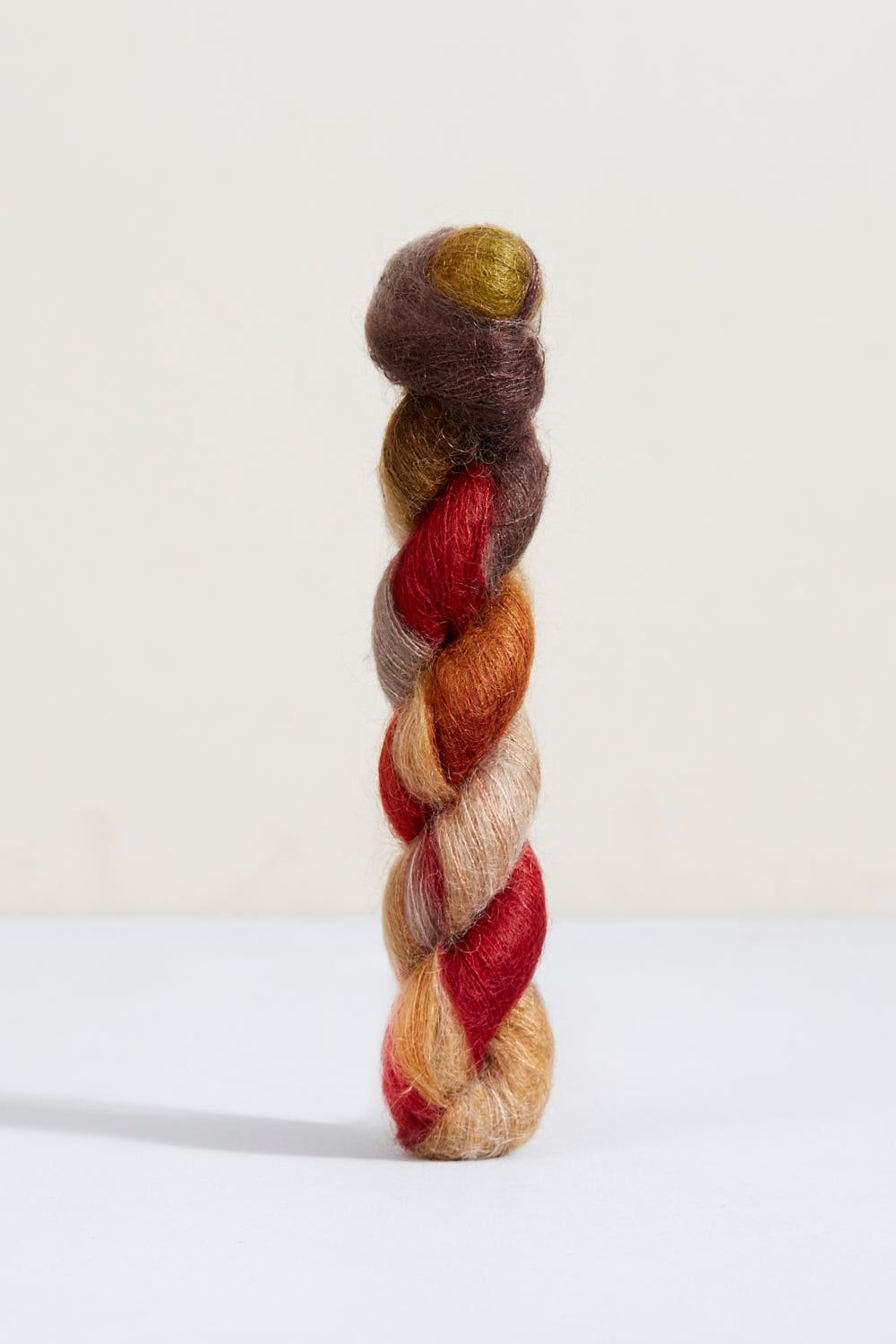 Urth Yarns Bonmoher